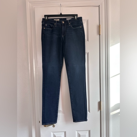 AG Contour 360 The Prima Mid Rise Cigarette Jeans Size 26 - in perfect condition